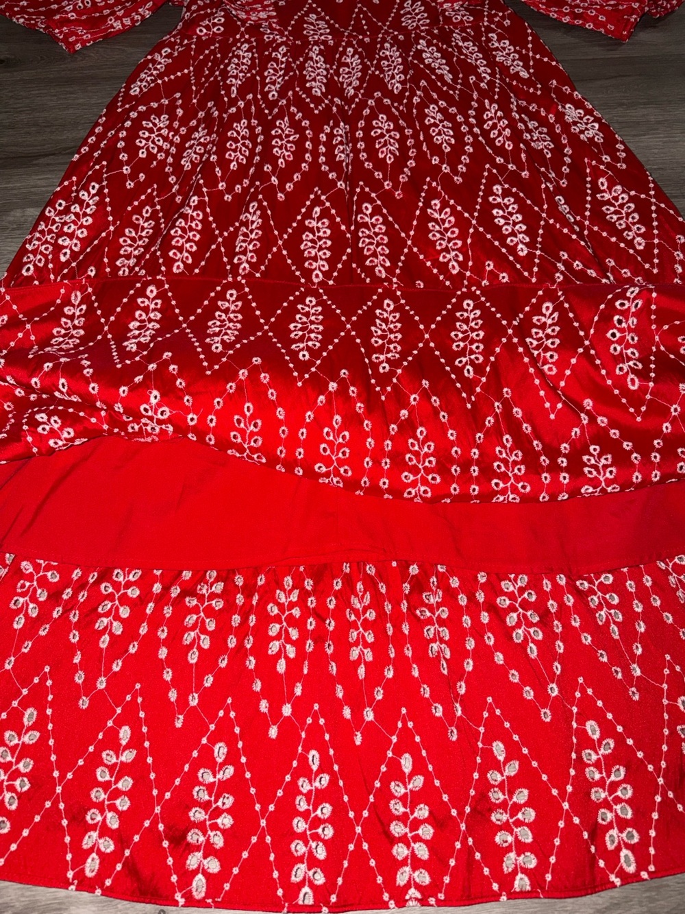 ZARA DRESS WITH CUTWORK EMBROIDERY PUFF SLEEVES MIDI RED - Picture 10 of 15